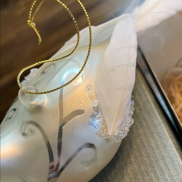 Vintage White Bird Ornament - Picture 6 of 6